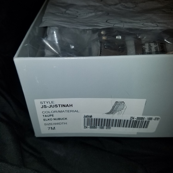 Jessica Simpson, Open toe sandals - Picture 4 of 6